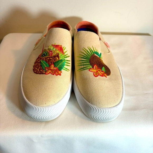 KEDS Sz 8 Slip On Slides Canvas Shoes Embroidered Pineapple Coconut Rubber Sole - Picture 2 of 10